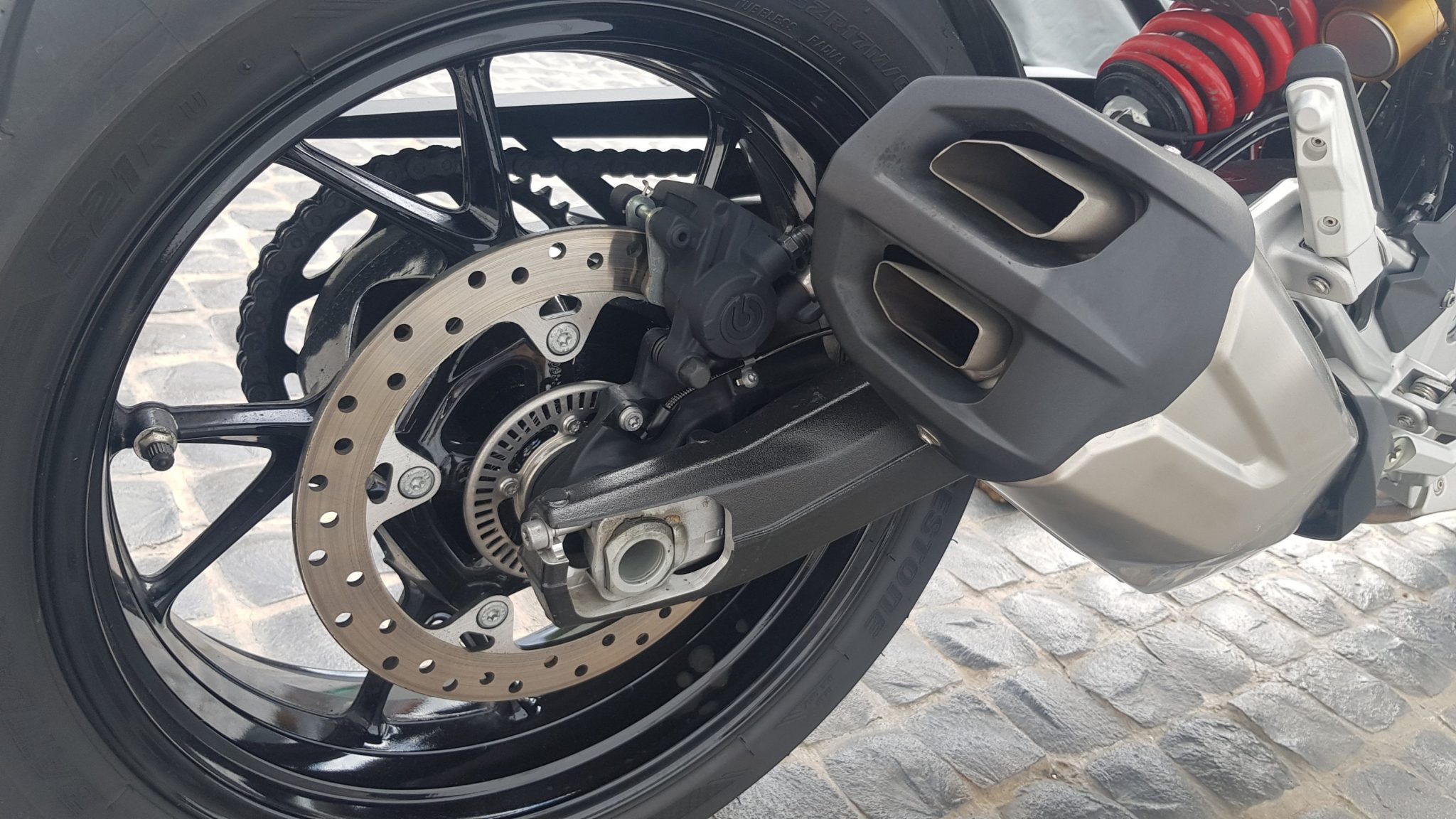 InsideRACING 2020 BMW F900 R Sport First Ride Review