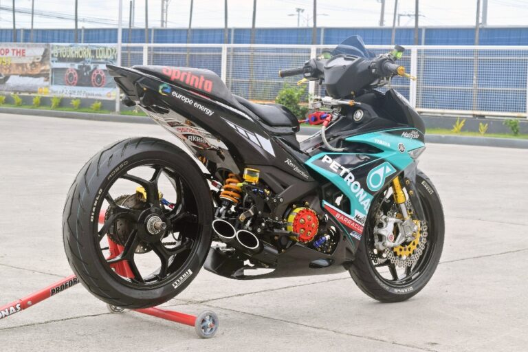 Insideracing Petronas Motogp Inspired Yamaha Sniper 150