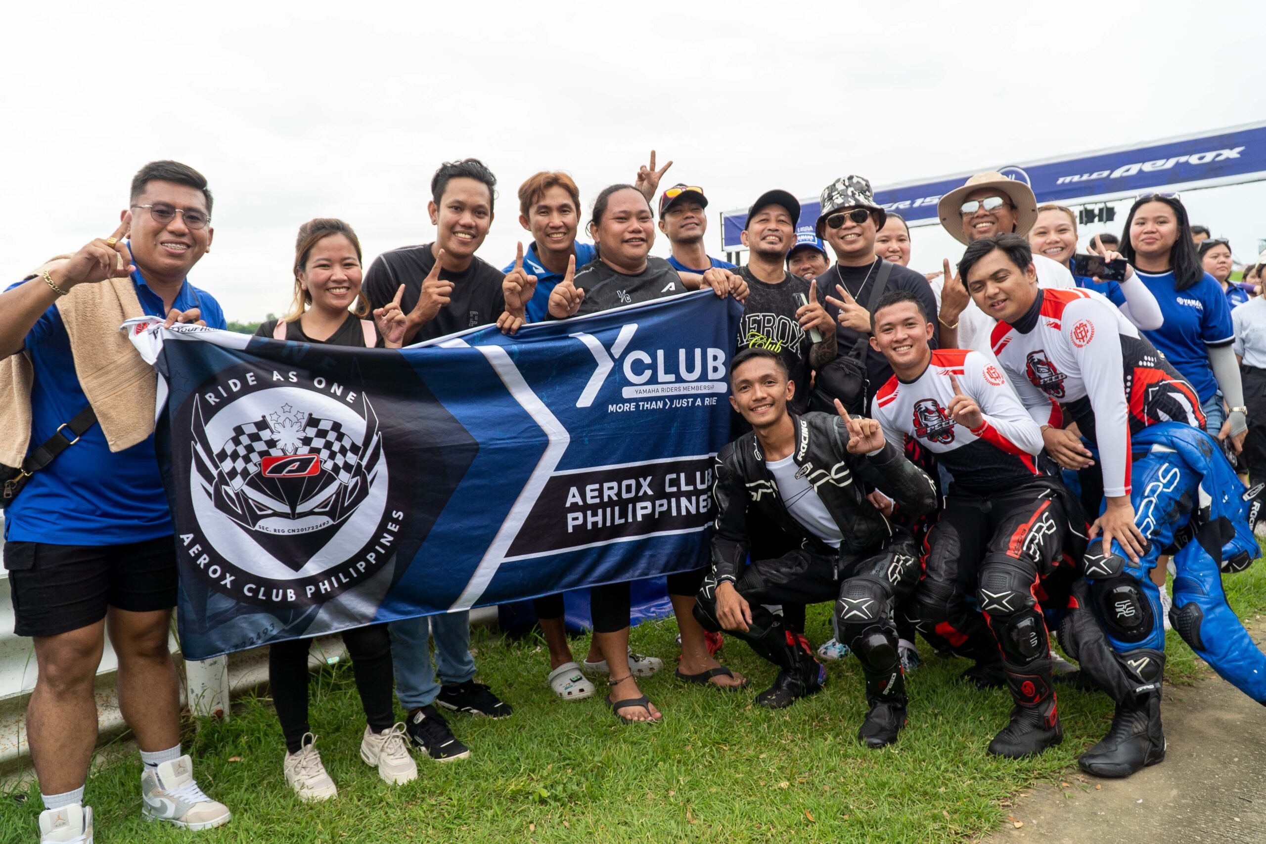 13 Blu Cru Racing Camp