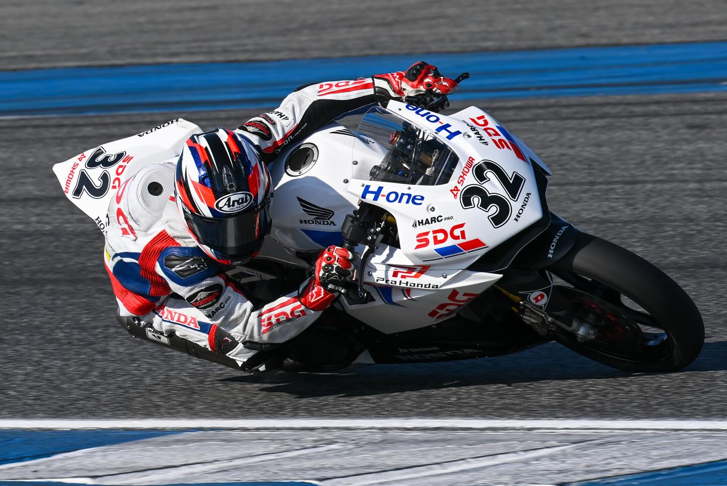 Arrc Rd.6 Photo2