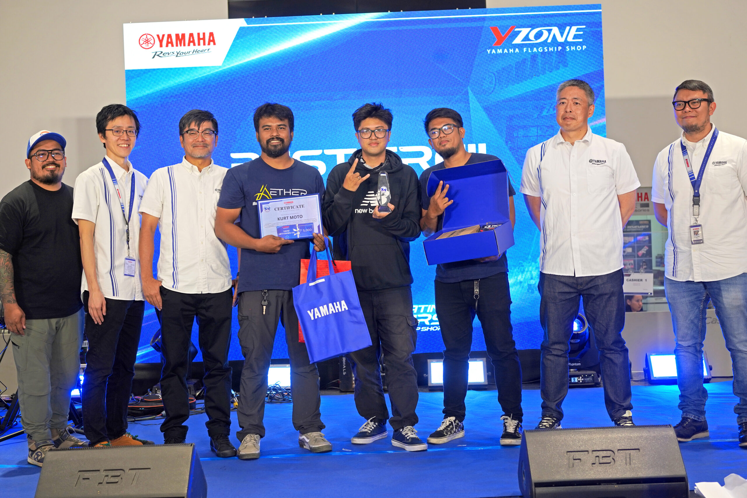 30 Yzone 15th Anniv