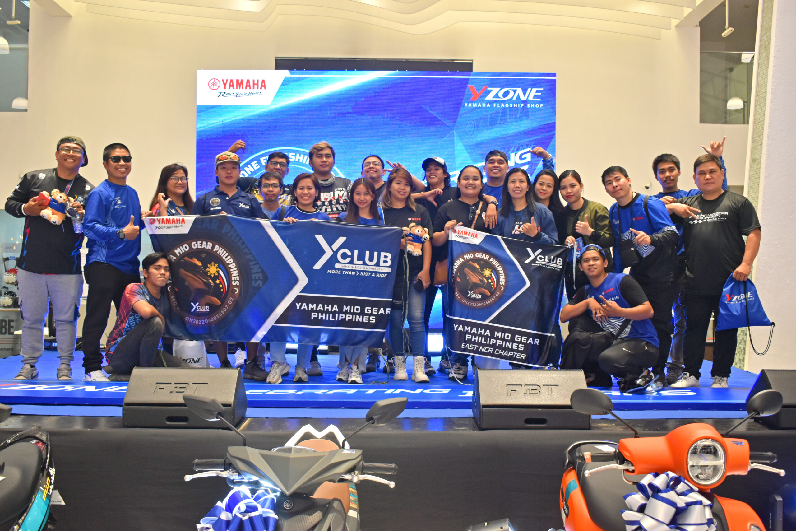 35 Yzone 15th Anniv
