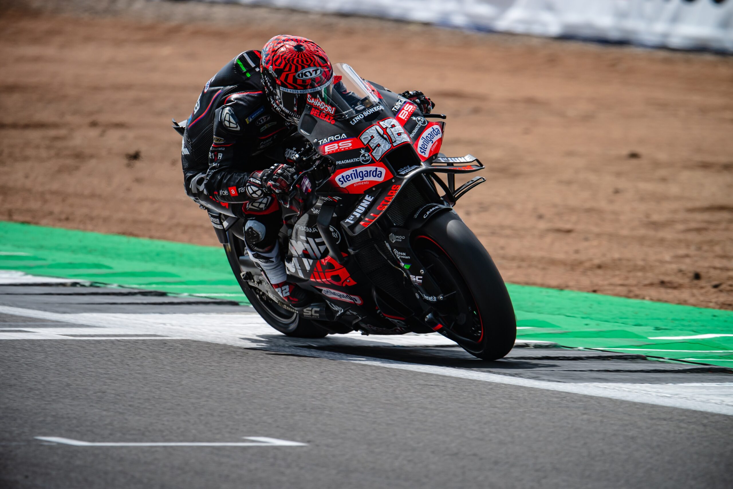 Ar Silverstone Sunday 06