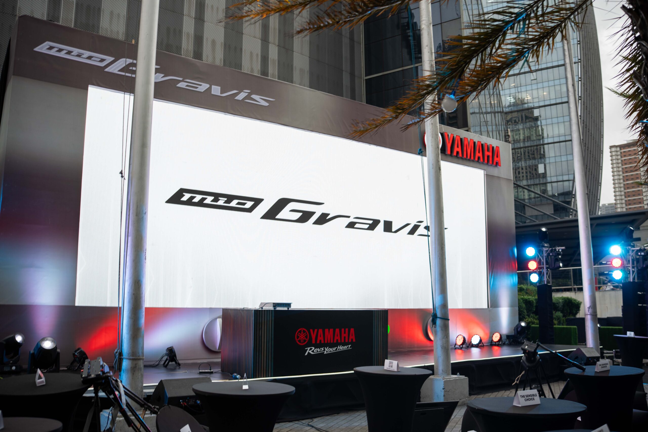 06 Mio Gravis Launch