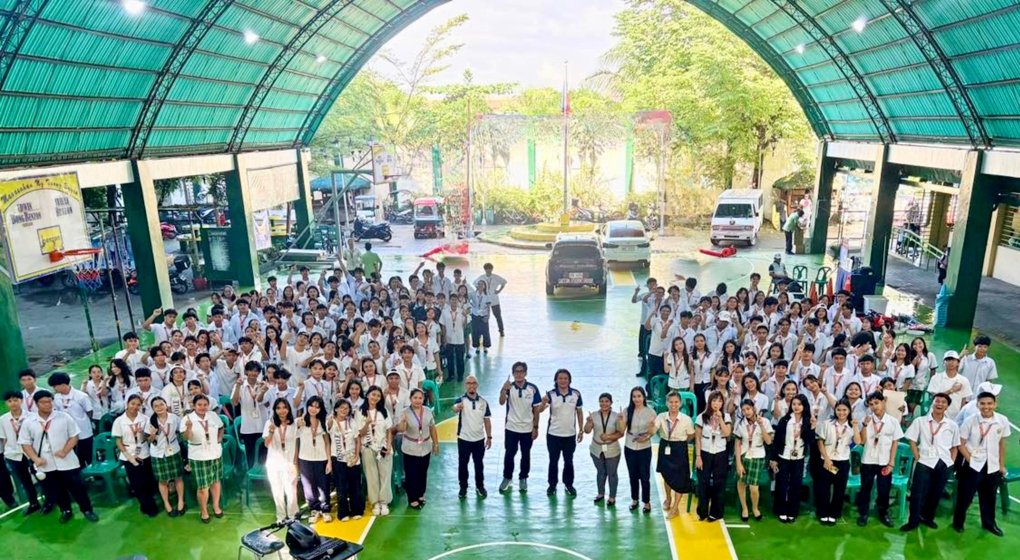 180 Senior High School Learners With Their Professors And Honda Philippines Inc. Associates And Management