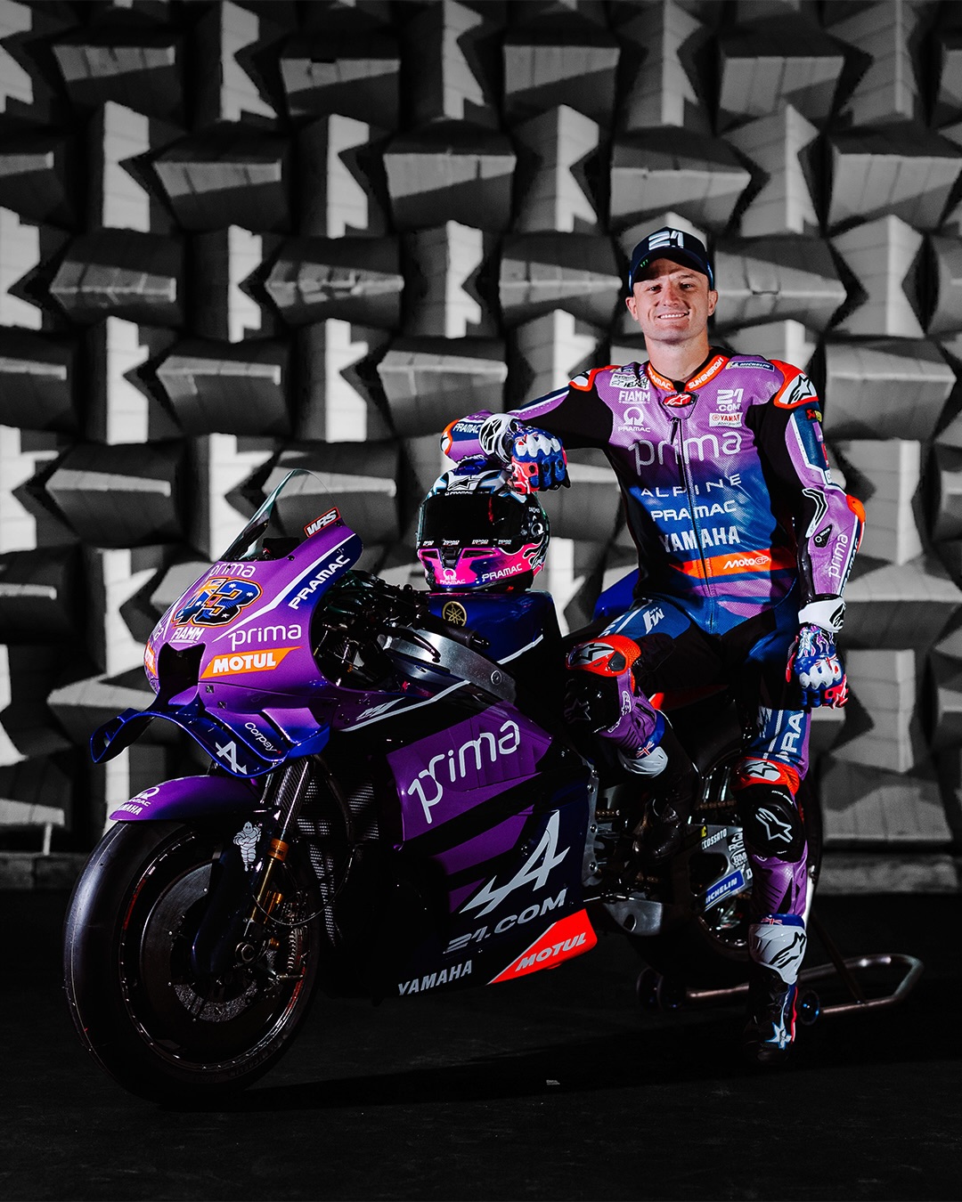 613319395 18555624247002706 6666526602303780427 N