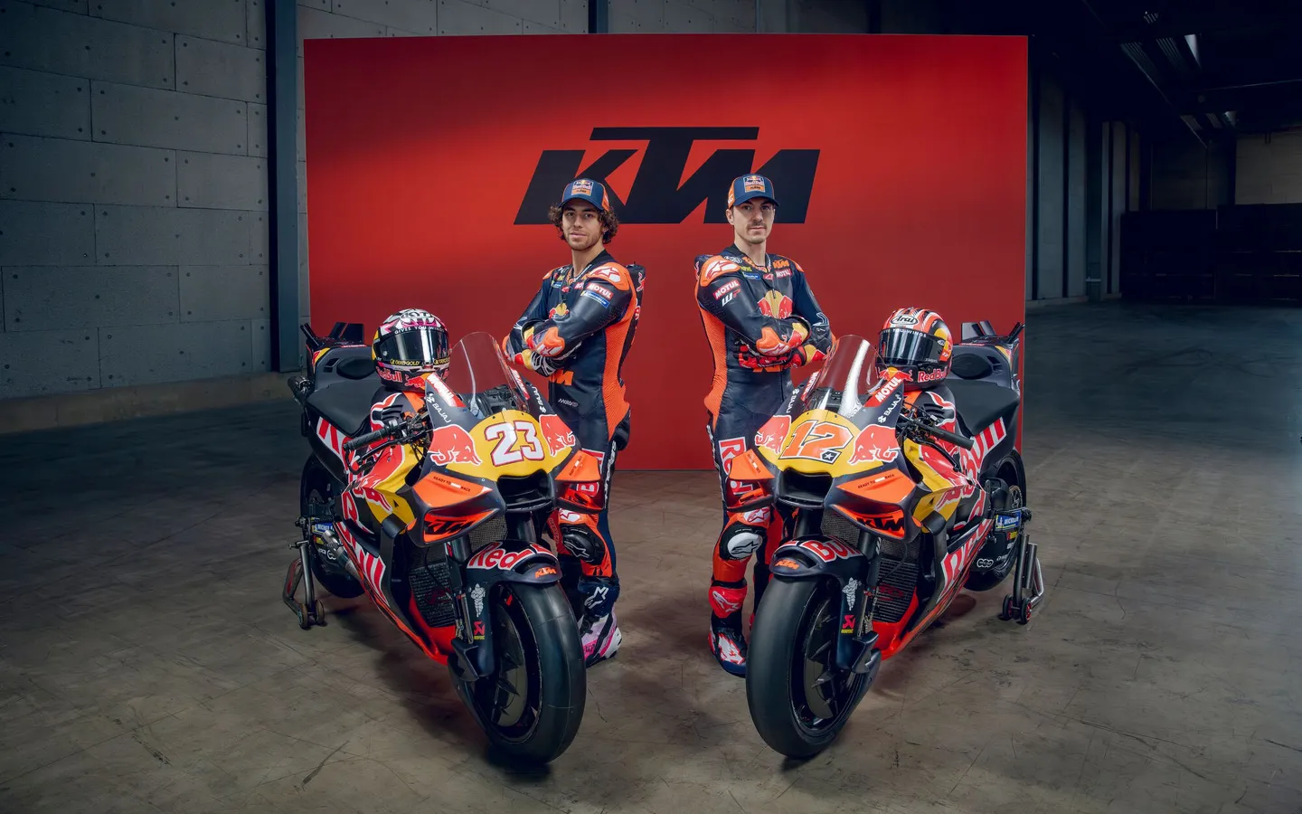 732756 Enea Bastianini 23 Maverick Vinales 12 Red Bull Ktm Tech3 Motogp 2026 Photo Red Bull Ktm Tech3