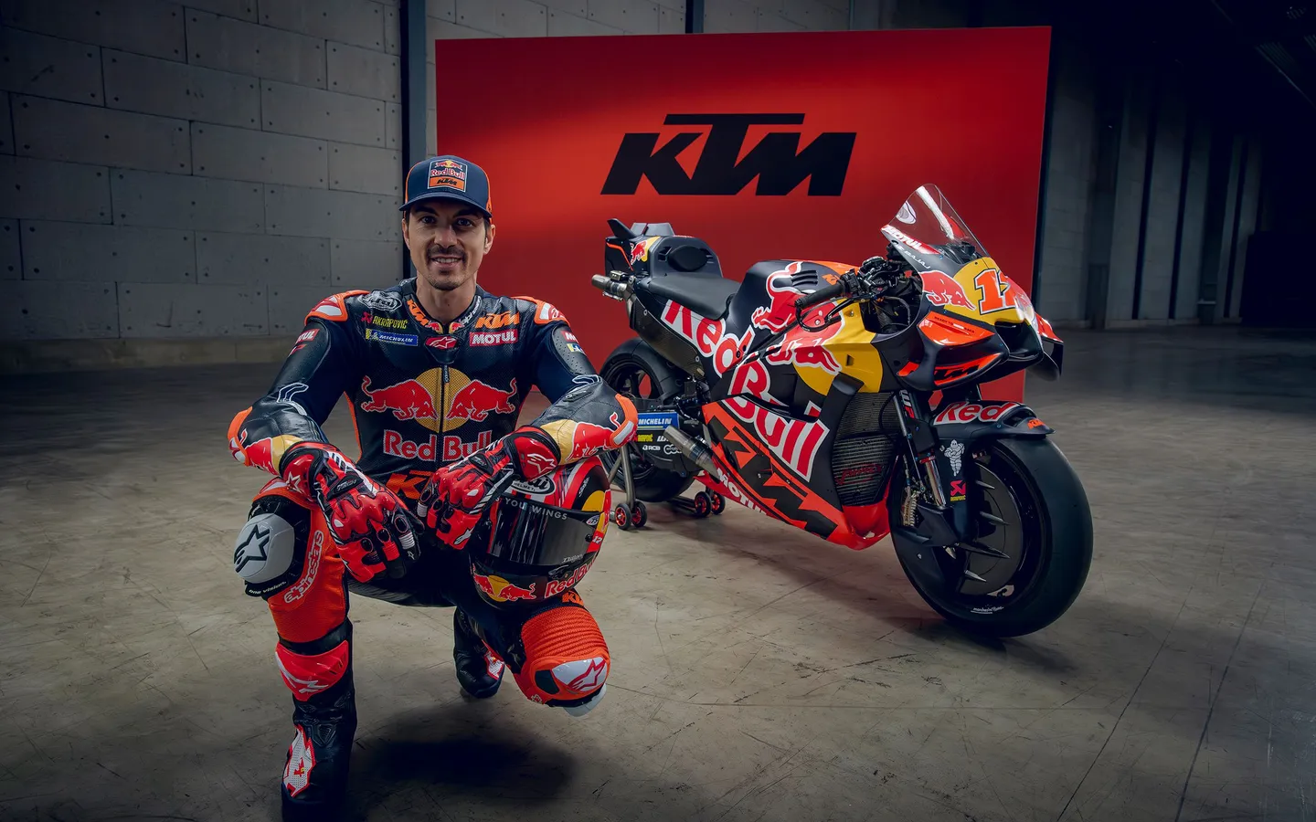 Maverick Vinales Red Bull Ktm Tech3 Mot 9 