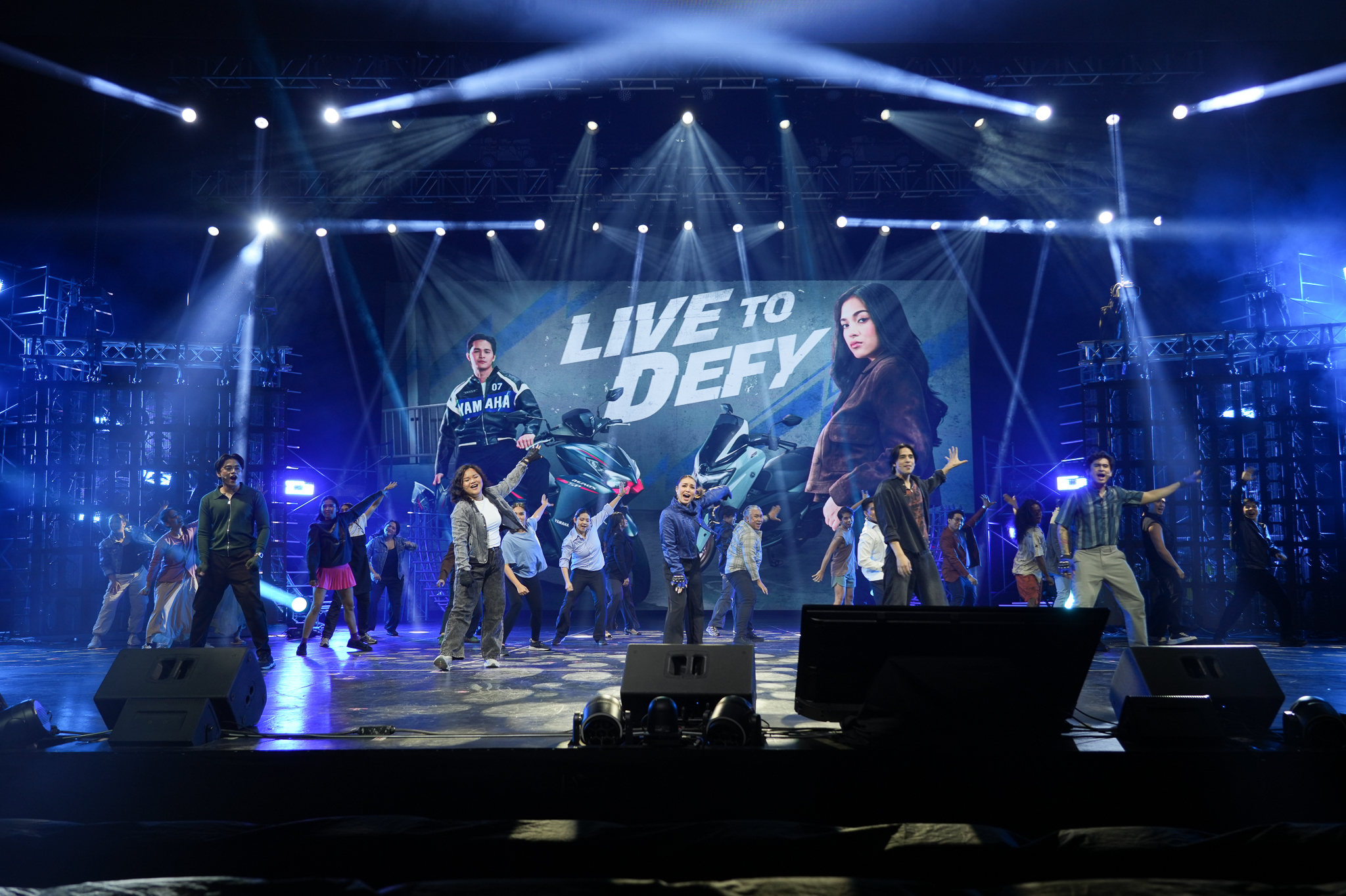 12 Yamaha Summit 2026