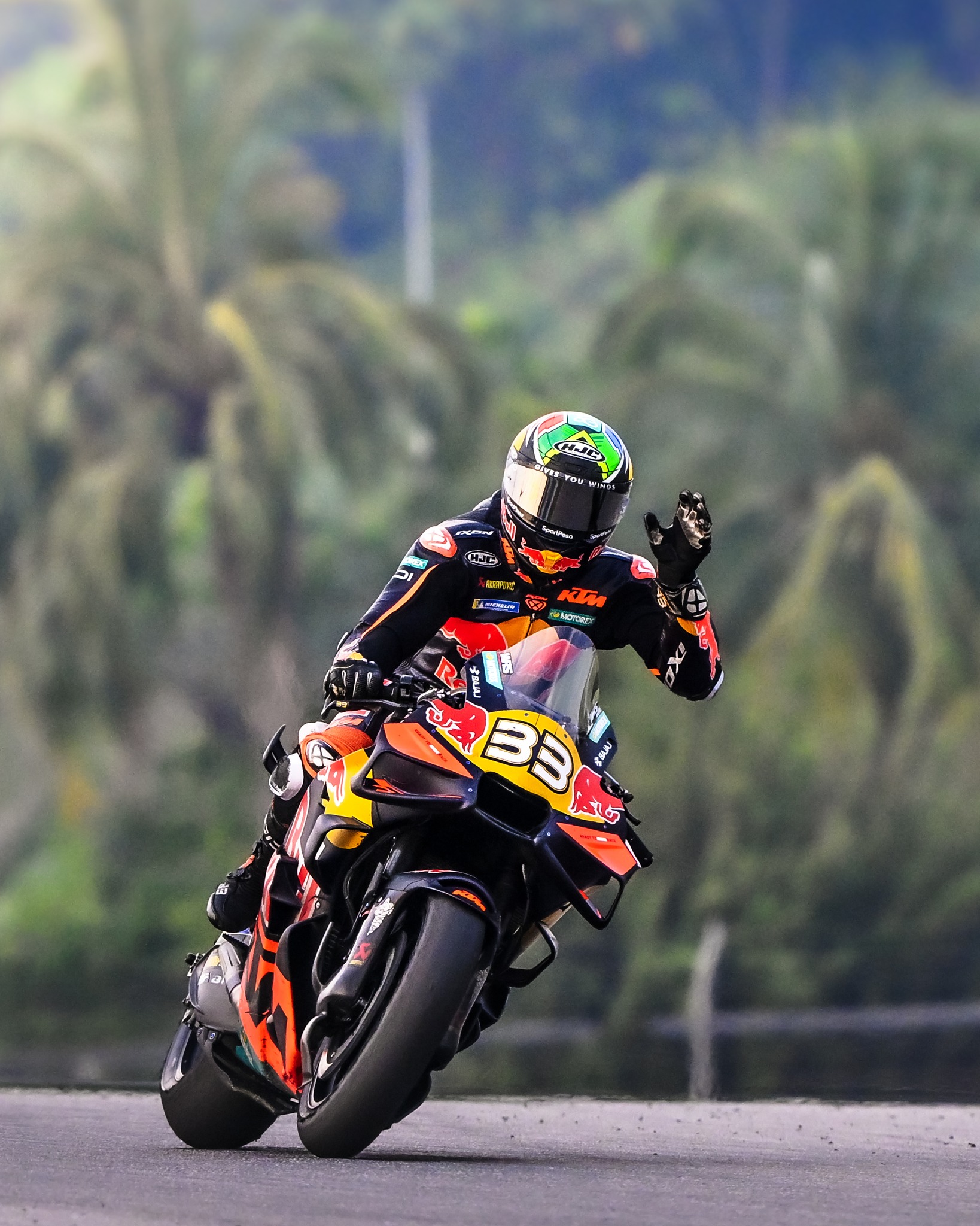 628049529 1338463514981497 649823477180517491 N