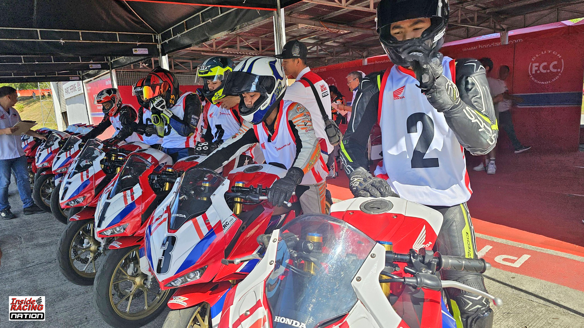 640272152 1324962473000213 58549373743078055 N