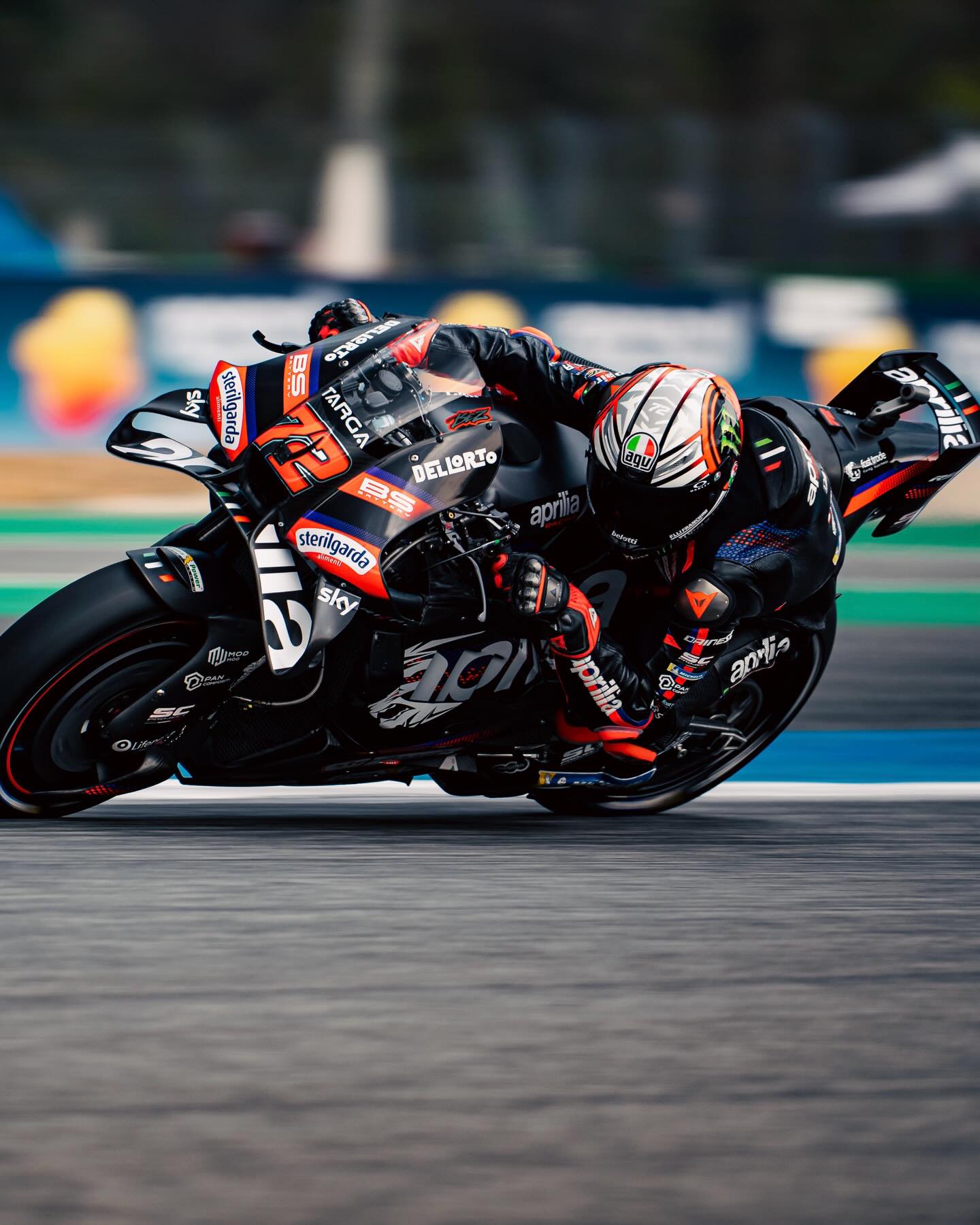 640428048 18571232608022787 1623309945668177757 N